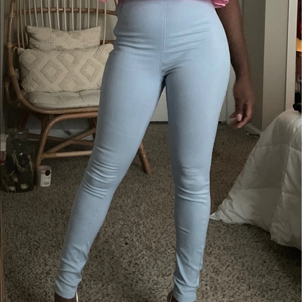 Missguided Stretchy Jeans Size 4